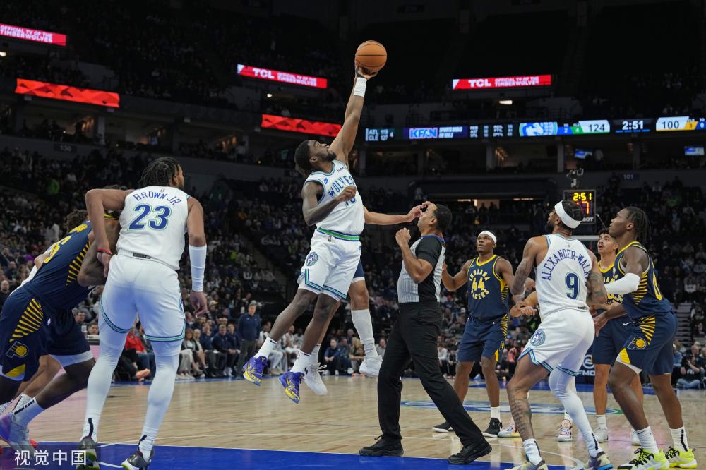 依然严格落 依然严格落