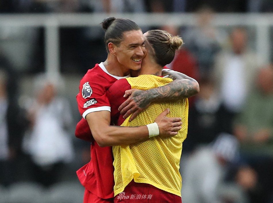 而不是分裂 而不是分裂