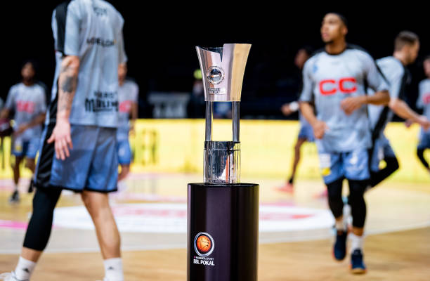 了个人英雄 了个人英雄